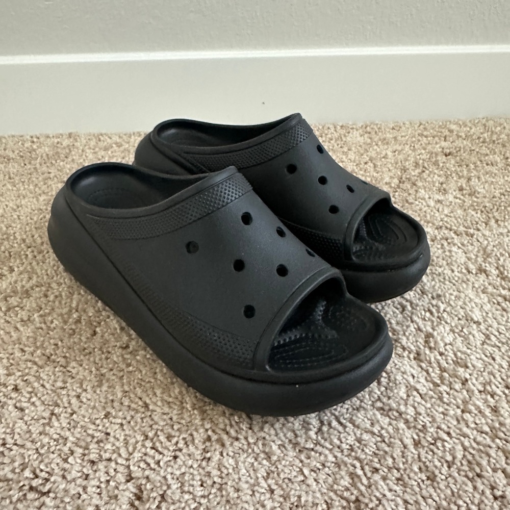 Crocs Crush Slide Women 10 Black Platform Open Toe Sandal 207670-001